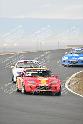 media/Jan-26-2025-CalClub SCCA (Sun) [[cfcea7df88]]/Group 1/Race/